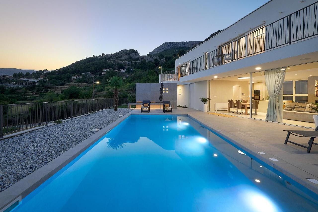 Design Villa Clavis-Brand New Villa With A View Klis Extérieur photo