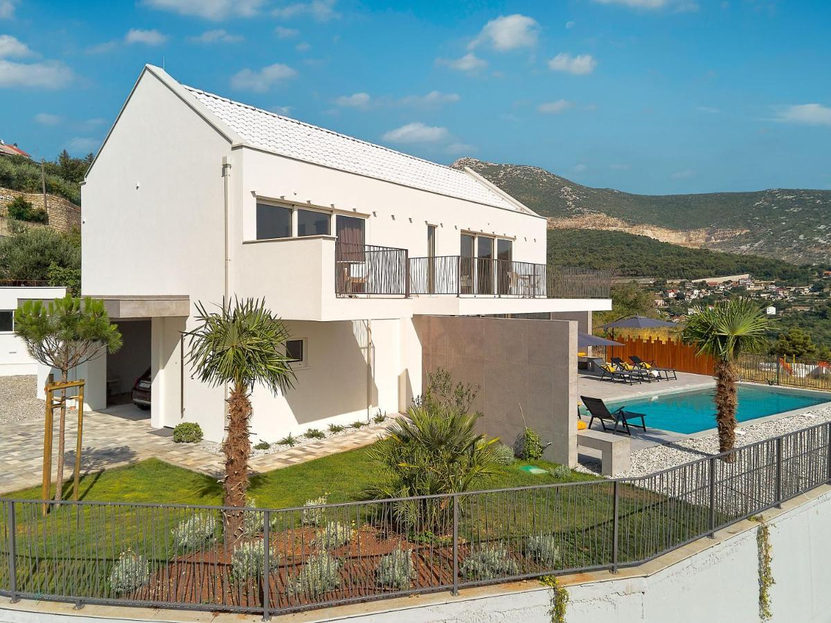 Design Villa Clavis-Brand New Villa With A View Klis Extérieur photo